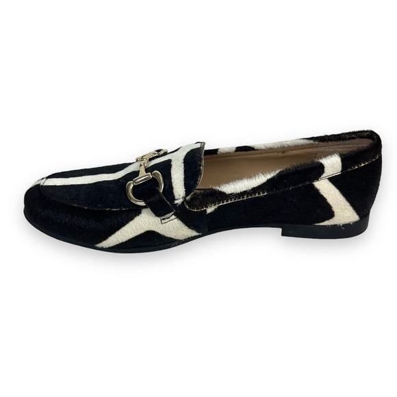 Alfani Shoes Womens 6.5 Black White Calf Hair Loafers Brass Horse Bite Clasp - Picture 9 of 12
